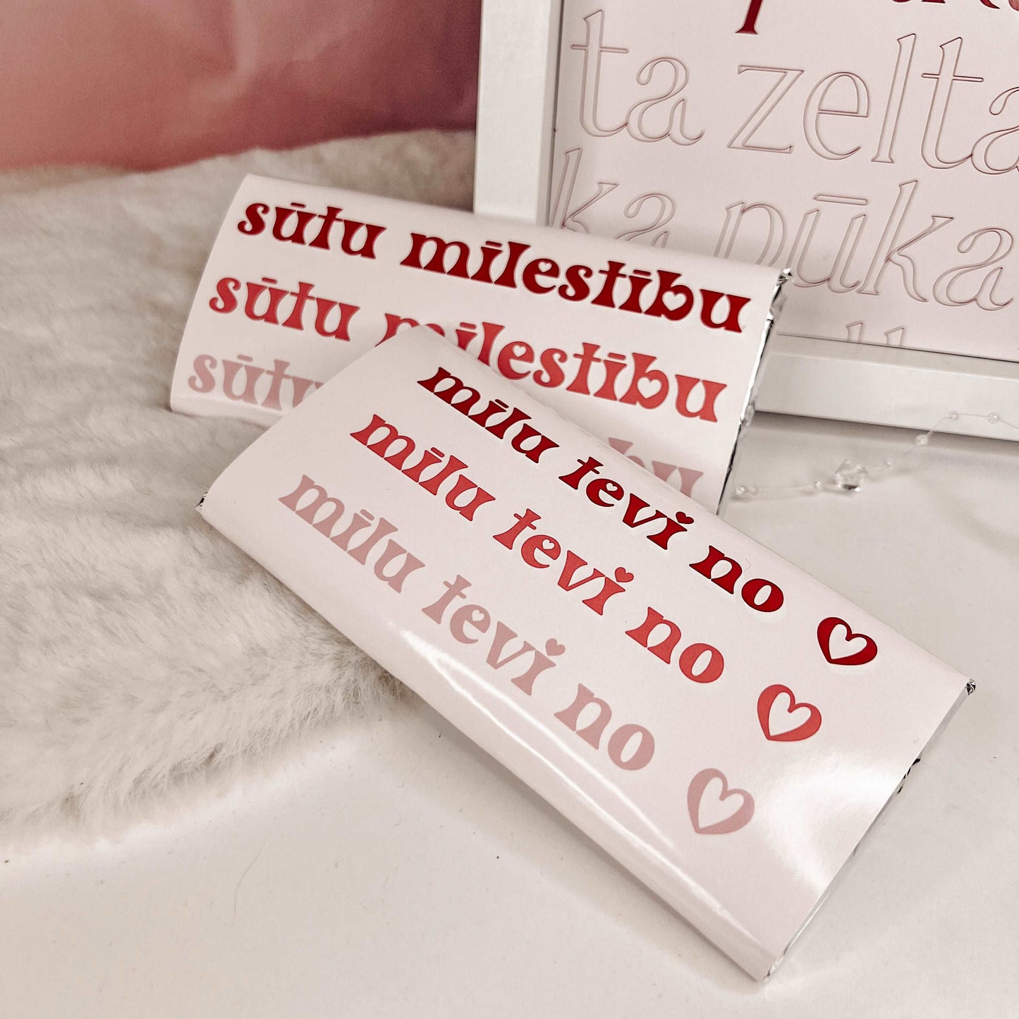 Sūtu mīlestību - šokolāde ar tevis izvēlētu dizainu - Zelta Pūka