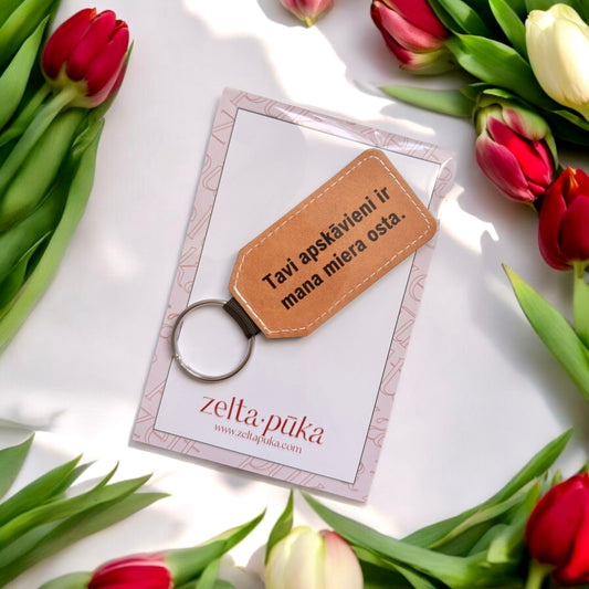 Taisnstūra ādas piekariņš ar apdruku - Zelta Pūka