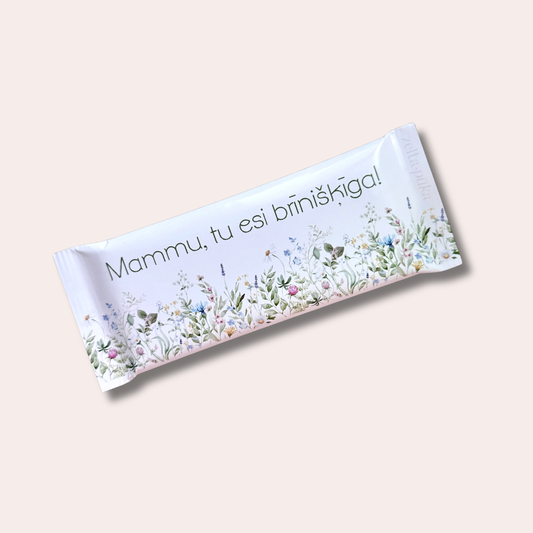 MAIGĀ PĻAVA · personalizēta šokolāde ar tekstu