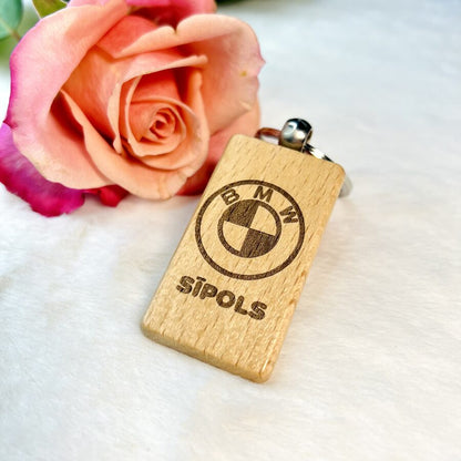 Wooden keychain with personalized engraving.